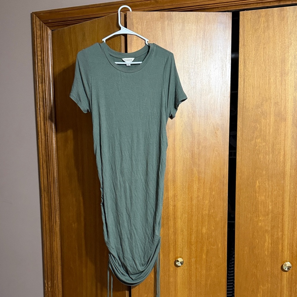 Destination Maternity Short Sleeve Midi Dress - Olive Green